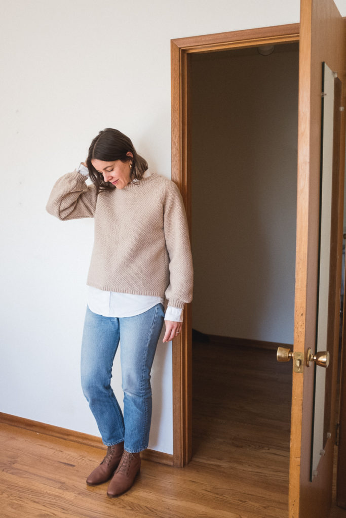 How To Wear An Oversized Sweater 10 Ways